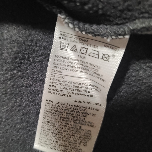 18-24M Old Navy Toddler Boy Hoodie And Sweater Bundle - Picture 11 of 15